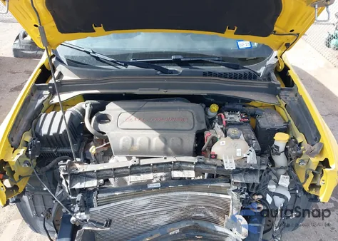 2018 Jeep Renegade Upland Edition 4X4 из США, поврежденный, VIN ZACCJBAB8JPJ09093